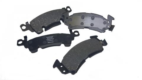 Brake Pads Front Pontiac Olds Jeep GMC Chevy Cadillac Buick BAER Sport