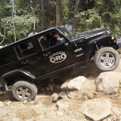 Jeep JK Air Suspension System Combo For 07-11 Wrangler JK 3.8L Includes York On Board Air and Sway Bar AiROCK OffRoadOnly