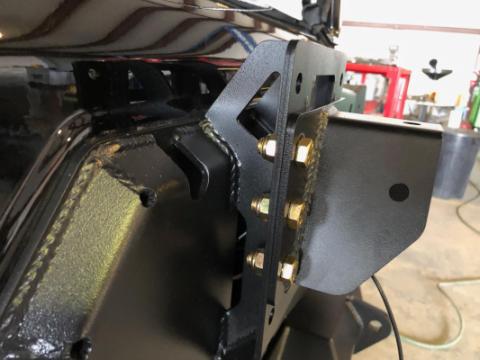 Jeep JL Tire Carrier 18 + Wrangler JL Up To 40 Inch Tire Motobilt