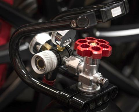 Six Shooter Aluminum Tank Knobs Arctic Silver Power Tank