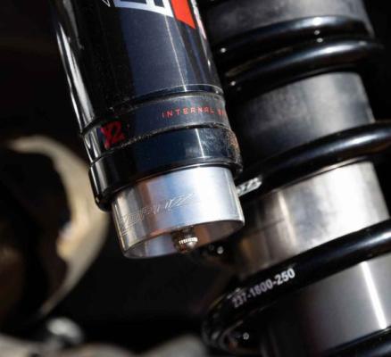 PT Shock Chuck XL NAL 1/8 FPT Male Power Tank